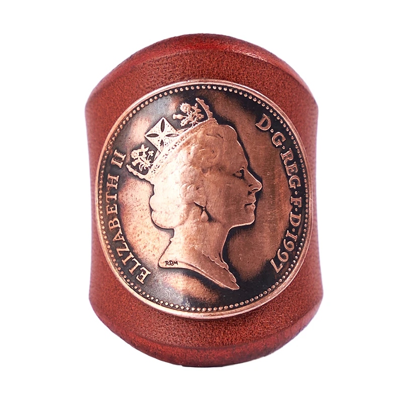 2p queen brown (old style)