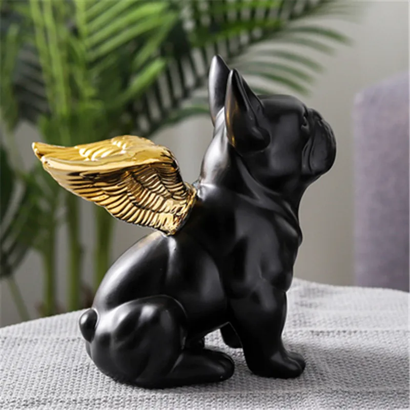 ブルドッグの動物の像,金の翼,黒の犬の彫刻,セラミック技術