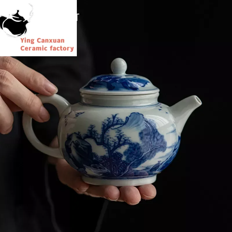 

330ml Retro Blue and White Porcelain Teapots Exquisite Handmade Ceramic Kettle Travel Portable Tea Pot Chinese Tea Set Drinkware