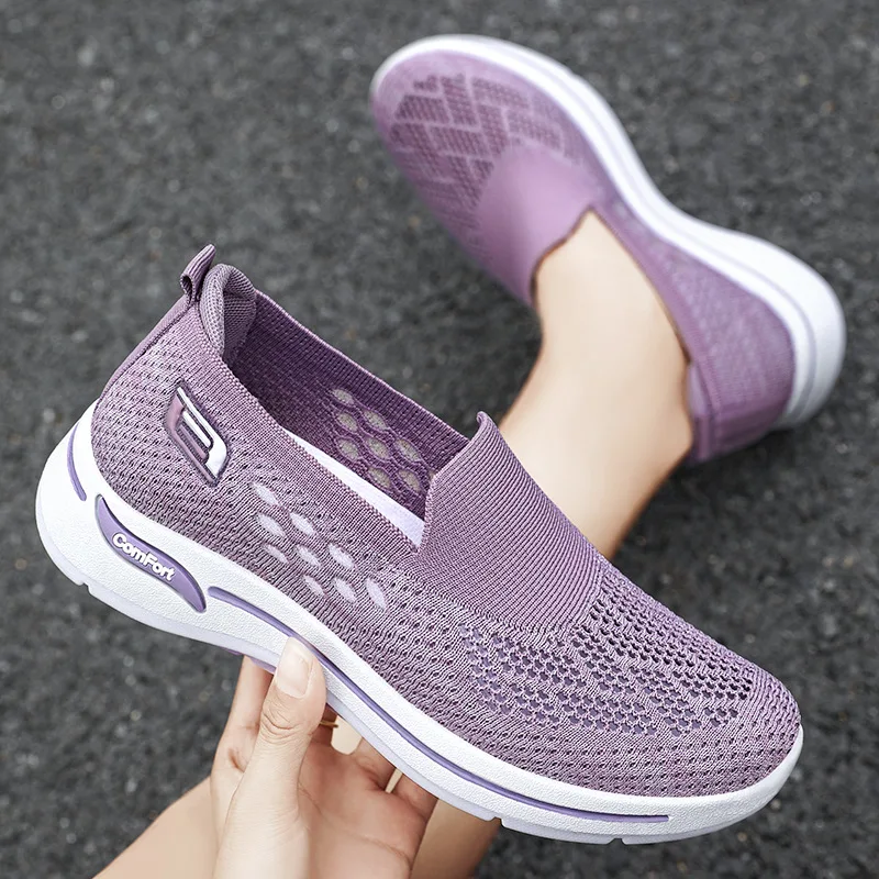 

Spring and Autumn Women Shoes Leisure Breathable Soft Flat Shoes For Ladies Mesh Cover Wearing Mom Comfortable Walking Sneakers