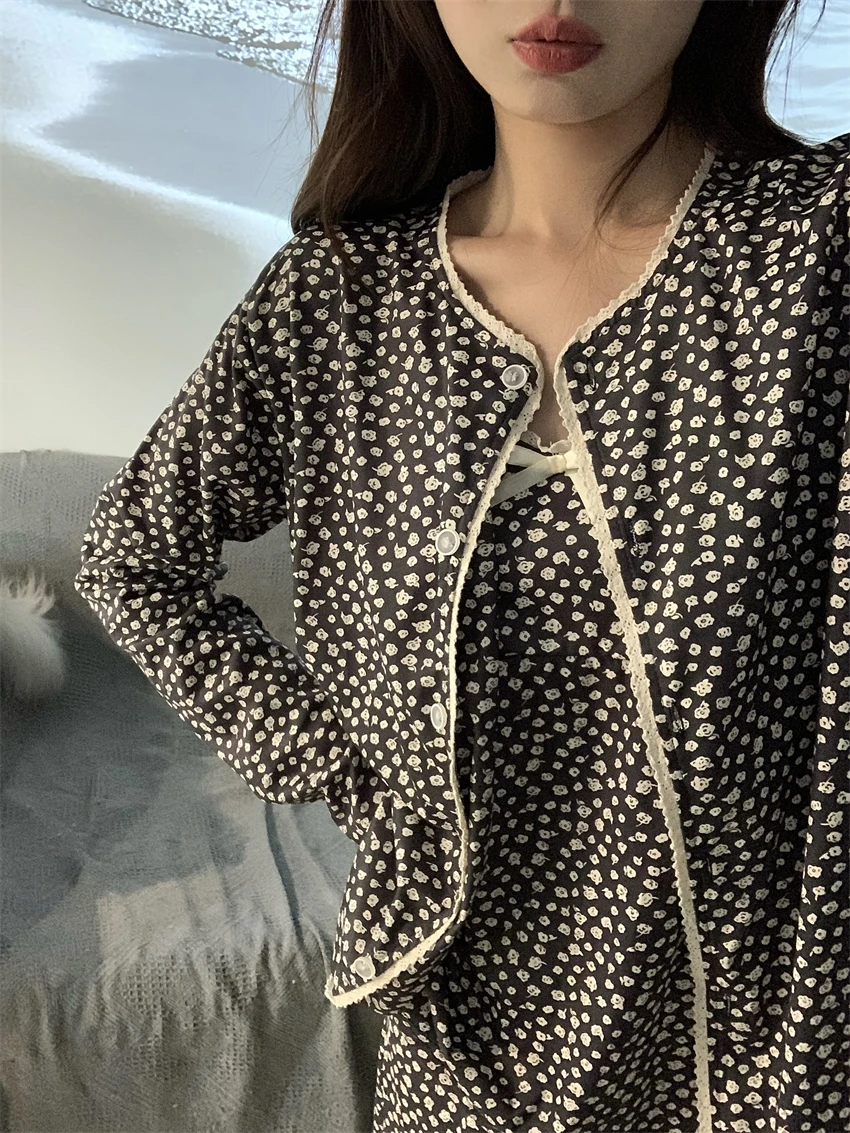 Women's satin pajamas set, three-piece pajamas, pajamas, soft pajamas, velvet long-sleeved pajamas, long pants set