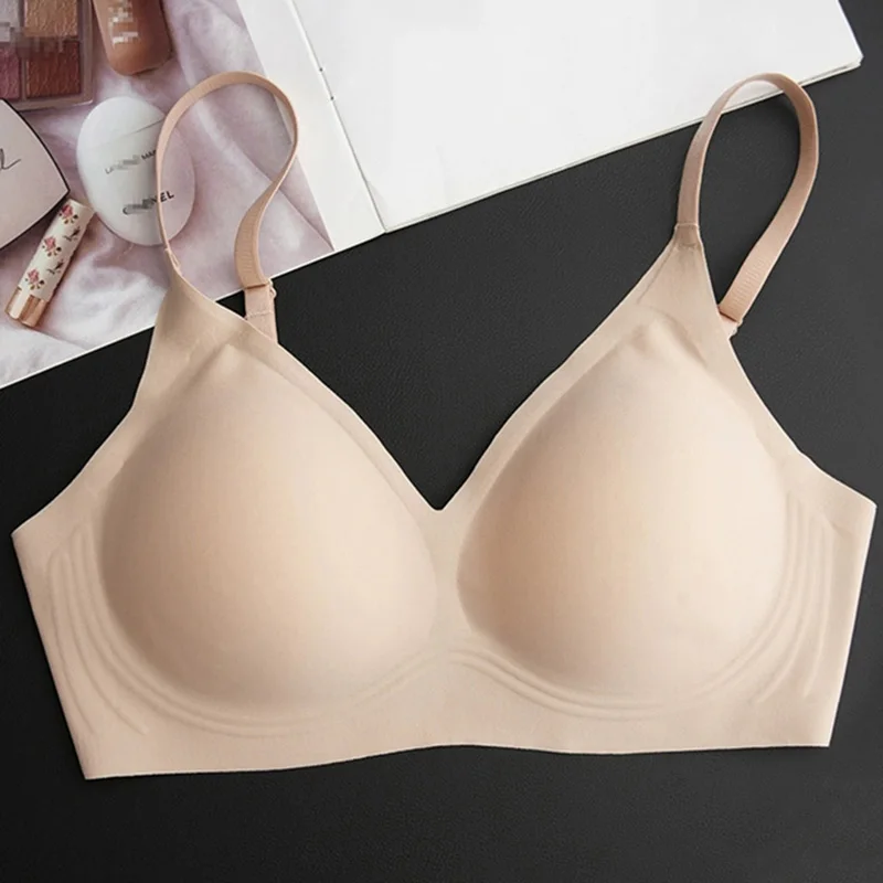 

Women's Wireless Seamless Invisibles Sleep Padded Bralette Bra Lightly Lined Full-Coverage 89% Real Silk Yoga Everyday Bra