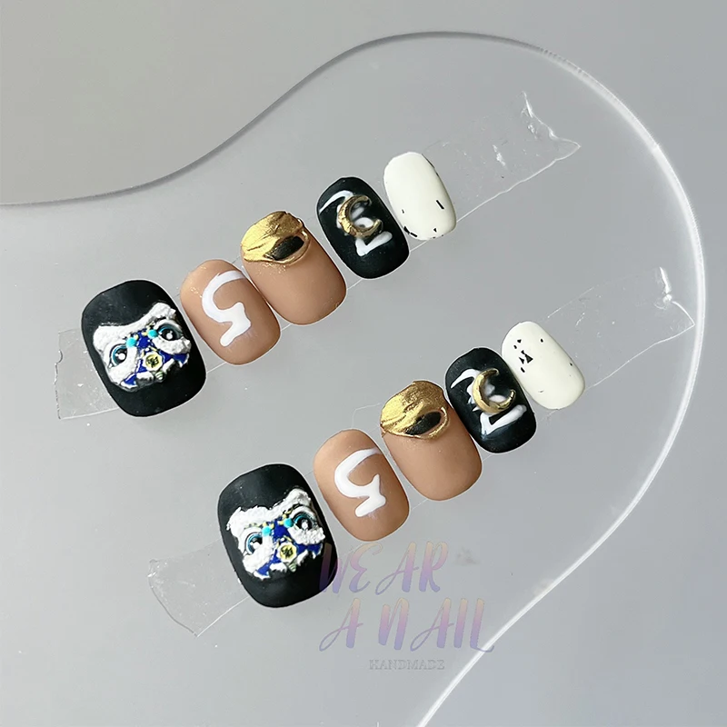 

Handmade Cute China Lion Brown Press On Nails Short Round Wearable Full Cover Anime Decoration Fake Nails Art Nail Tip