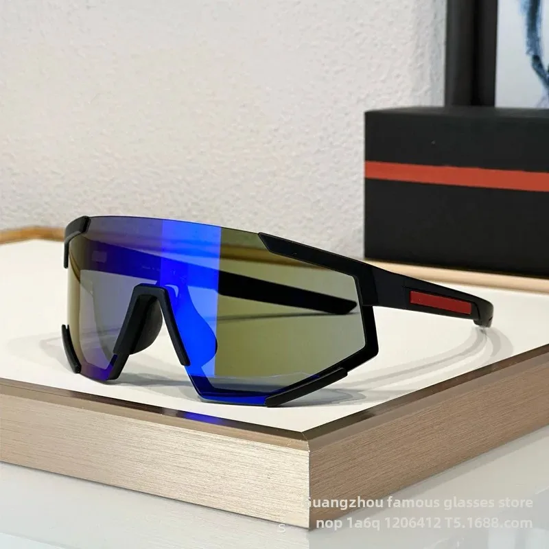 ���� ������ ��ǳ �ƿ����� ���� ���۶�, ����Ƽ �м� ���� ���� ���۶�, �پ �����̳� Ʈ����