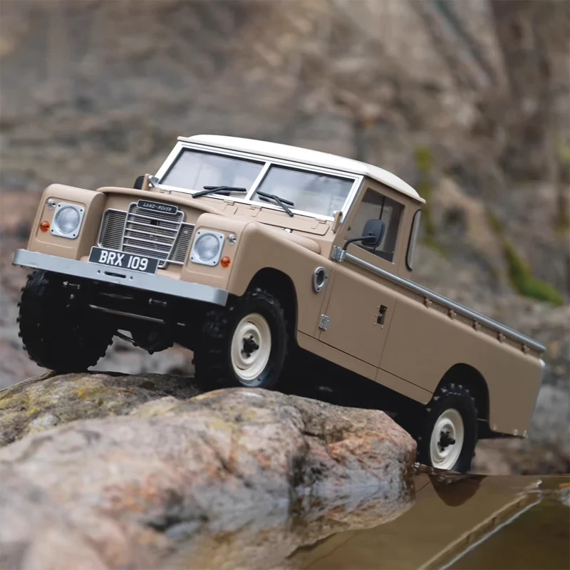 Boomracing 1/10 Land Rover BRX02 109 Climbing Car KIT RC Remote Control Car Electric Simulation Off road Vehicle Model 3