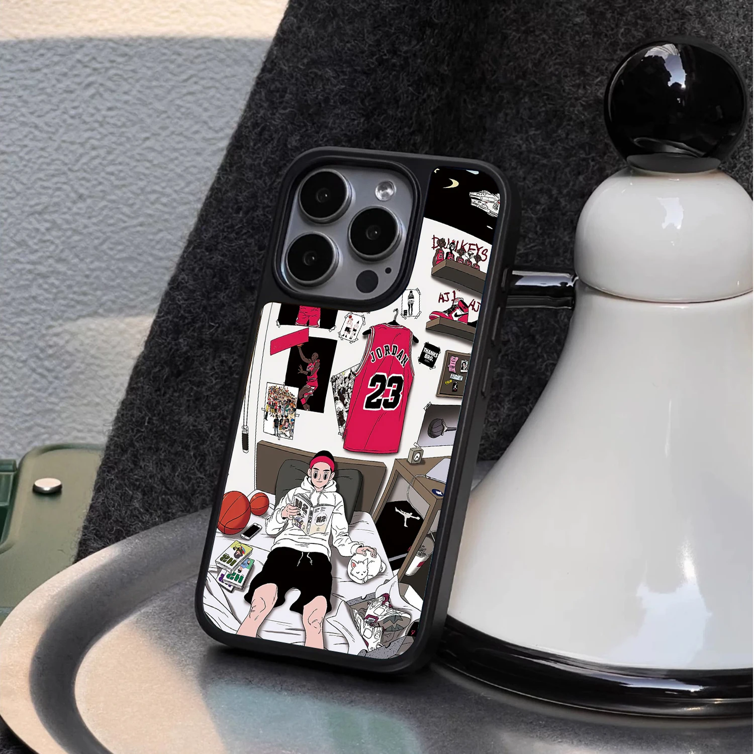 Luxury Anti-Drop Basketball Design Phone Case - Sports Wall Painting Style
