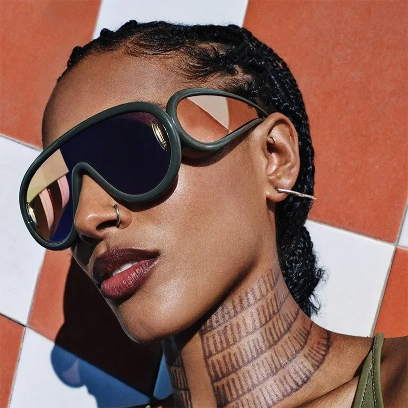 

Y2K One-Piece Sun Glasses Men and Women Big Frame Future Style Punk Hip-hop Outdoor Sunglasses Luxury Brand Oversized Eyewear
