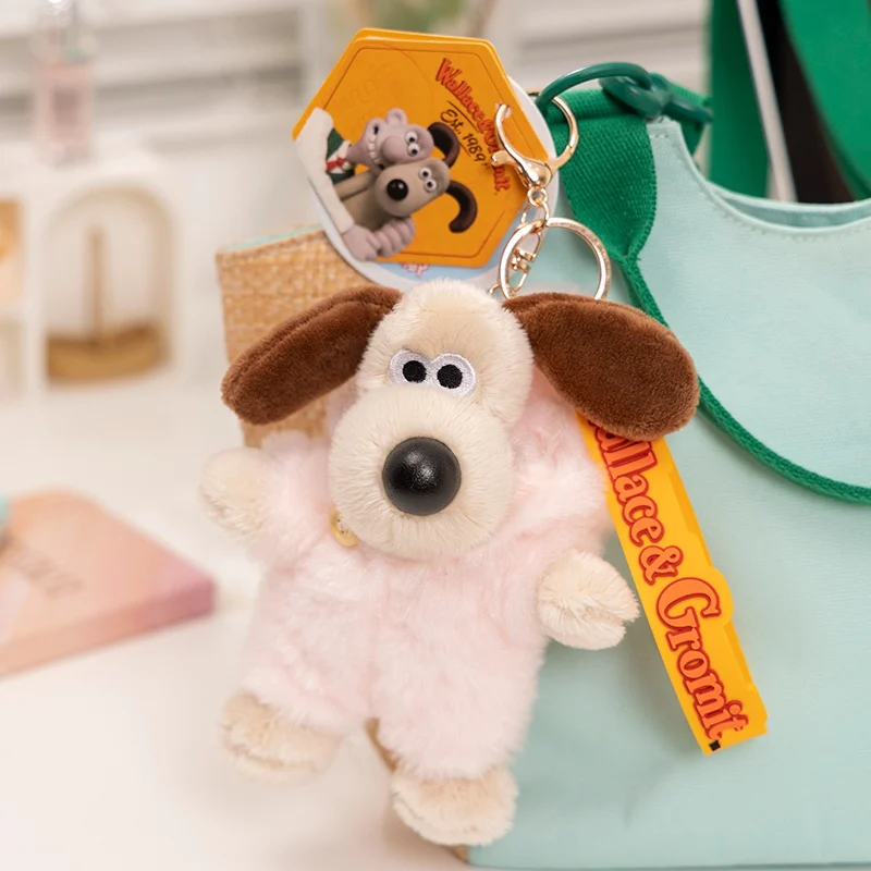 thumbnail image 1 of Llavero con colgante de bolsa de perro de dibujos animados de Gromit de Kawaii, muñecos de peluche de cachorro de anime, regalo de cumpleaños, se puede cambiar de ropa, 1 of 5