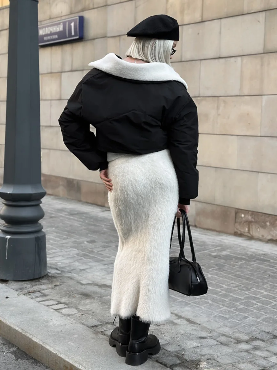 Bornladies  Autumn Winter Knit Maxi Skirt Women’s High Waisted Slim Fit Design Warm Windproof Ins Trendy Stylish Long Skirt