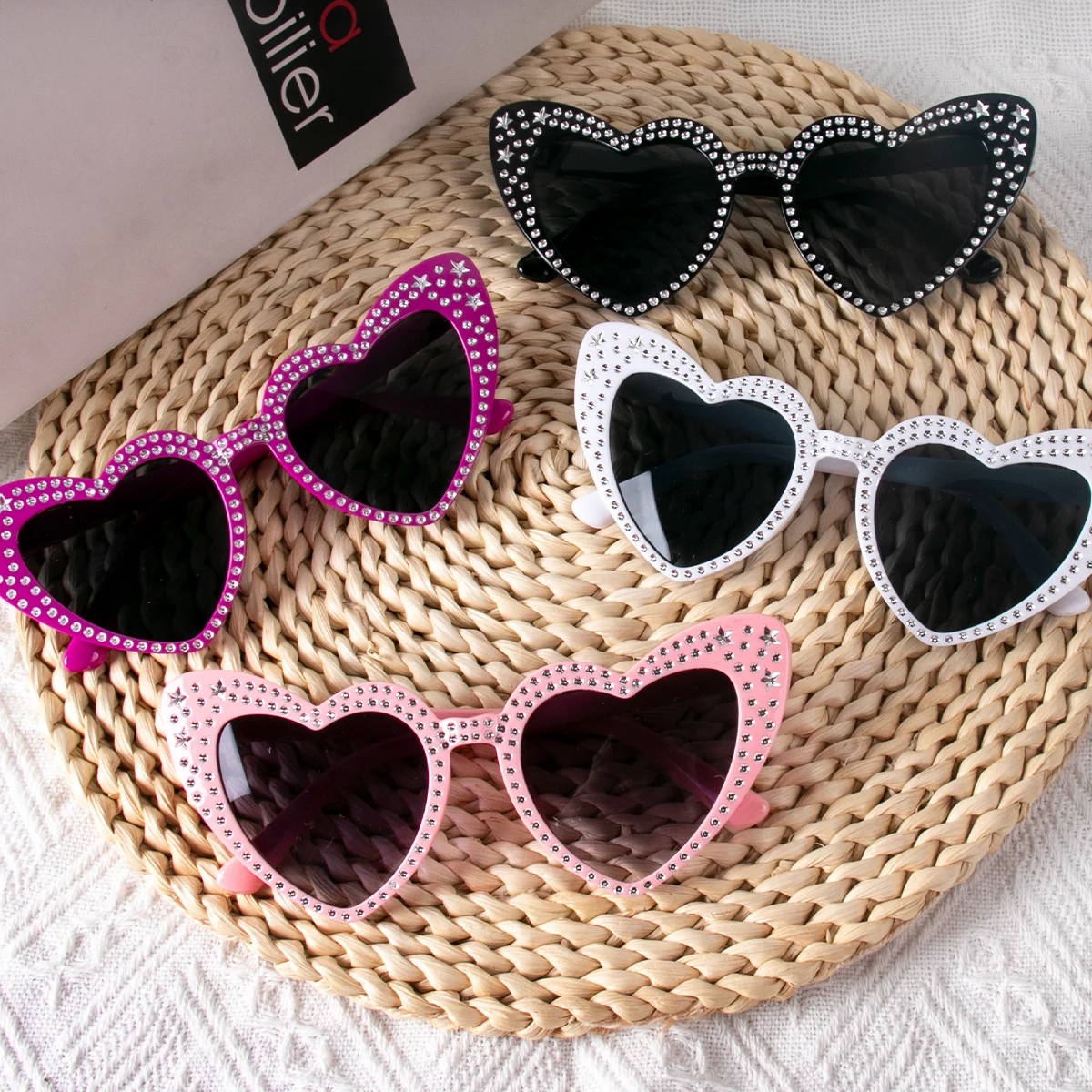 Sparkling Rhinestone Love Heart Frame Sunglasses for Women Wedding