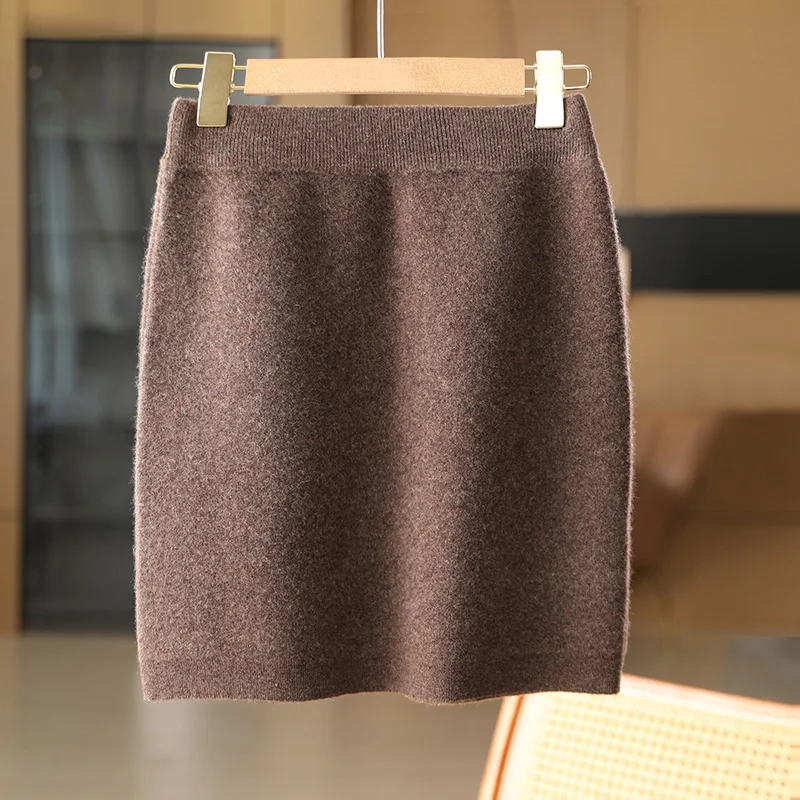 PlatiNum Merino Wool Skirt color and fit