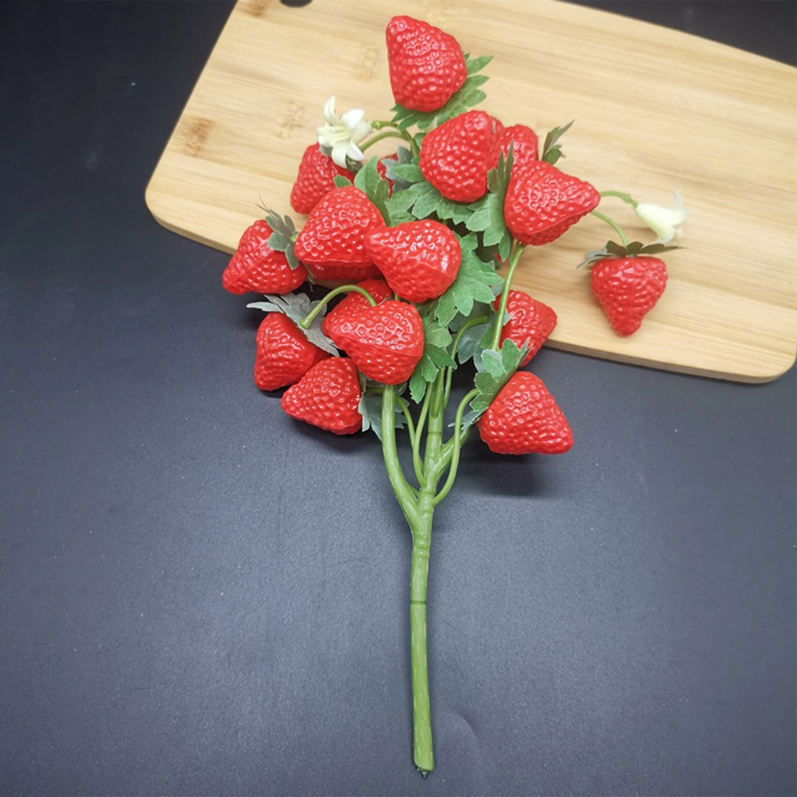 

1 Branch Artificial Strawberry Berry Branch Simulation Plant Fruit Bouquet Wedding Home Party Decoration Ornament Photo Props