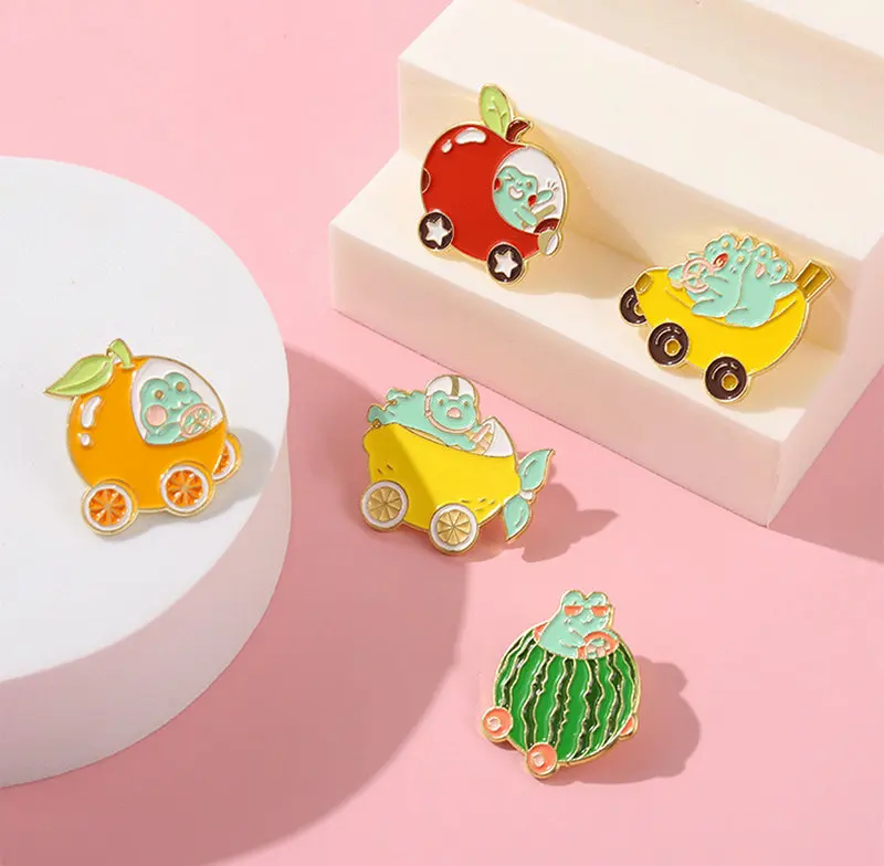 

Frog Stroller Enamel Pin Custom Apple Fruit Series Brooches Bag Lapel Pin Cartoon Animal Badge Jewelry Gift for Kids Friends