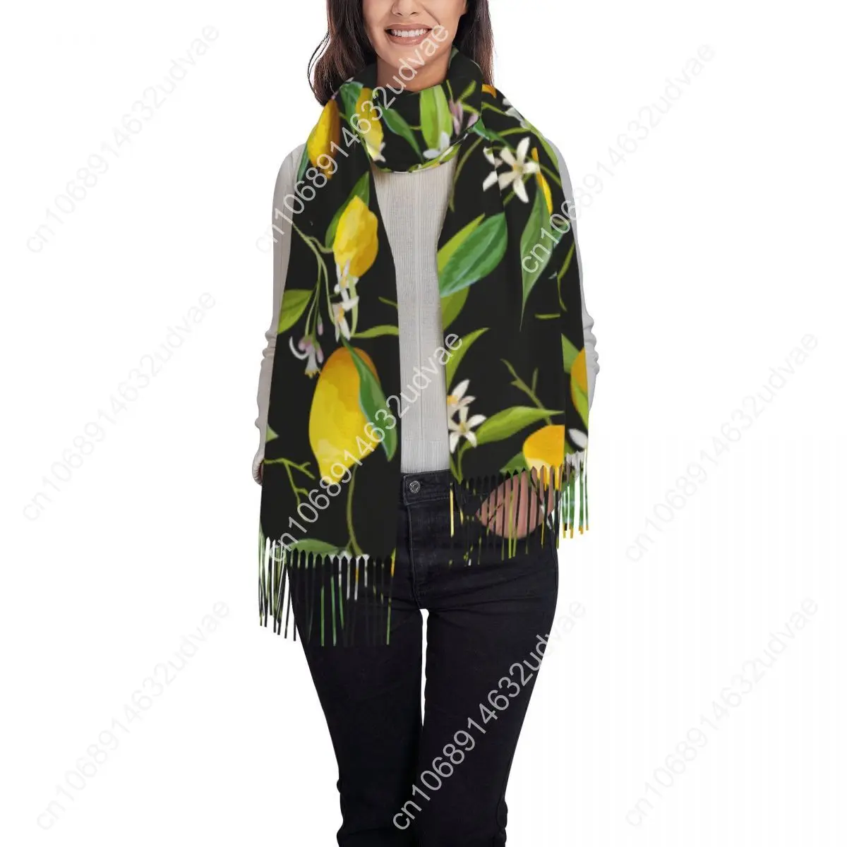 Рисунок 3 - Зимний женский шарф