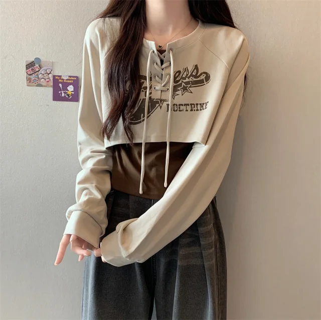 세련되고 편안한 아메리칸 스타일 2피스 세트로 매일감을 업그레이드하세요.