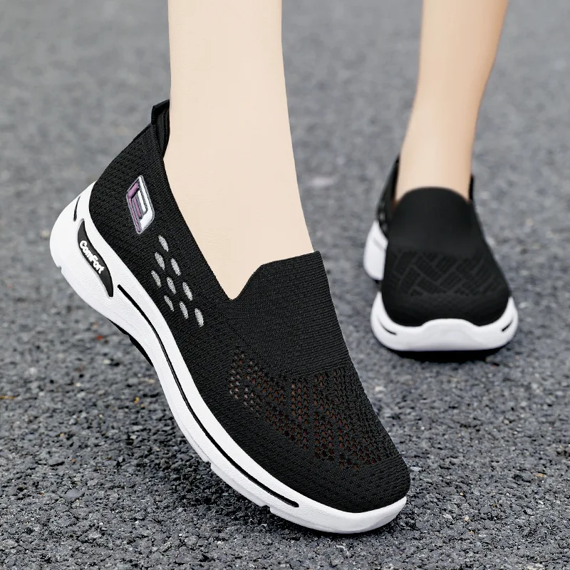2024 summer new mesh sneakers women's soft-soled breathable cloth shoes middle-aged walking shoes casual single shoes