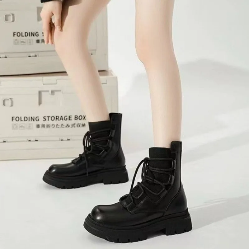 

Женские ботинки с перекрестной шнуровкой, однотонные повседневные ботильоны с круглым носком, модная обувь на каблуке, 2023