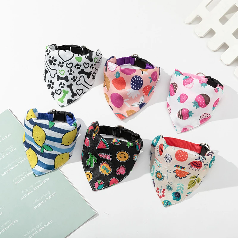 

Pet Collars With fruit Print Korean Style Cat Triangle Scarf Adjustable Small Dog Collar Neckerchief Puppy Pet Slobber Towel