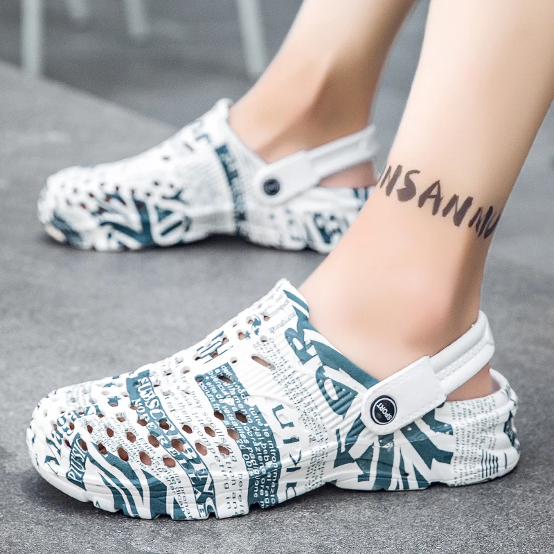 

2022 Туфли-сабо для мужчин сада быстросохнущие летние пляжные тапочки плоские уличные сандалии мужская садовая обувь большого размера 45