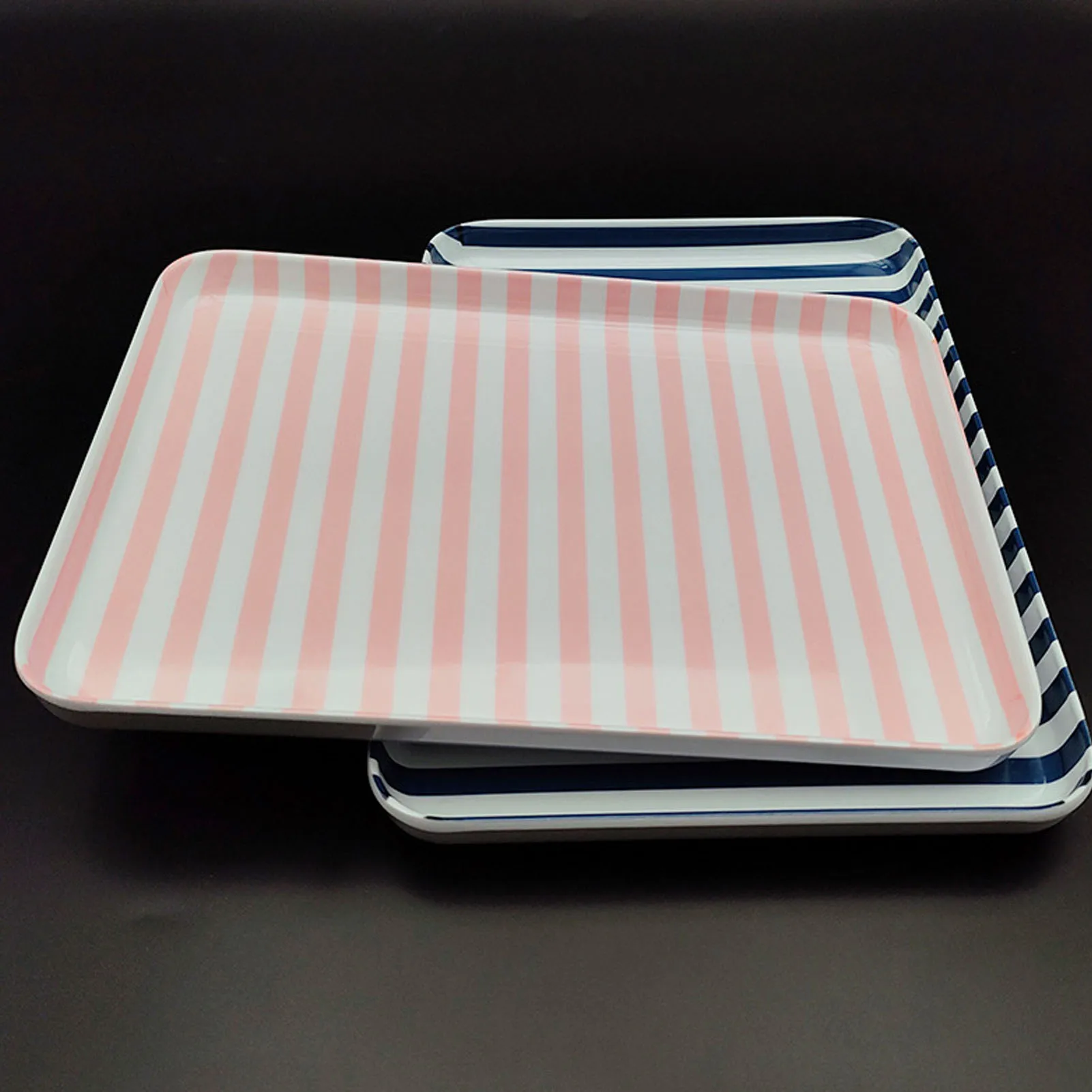 2pcs Food Serving Tray Plastic Couple Food Tray Platter for Home Dessert Salad Fruits Breakfast Entertaining