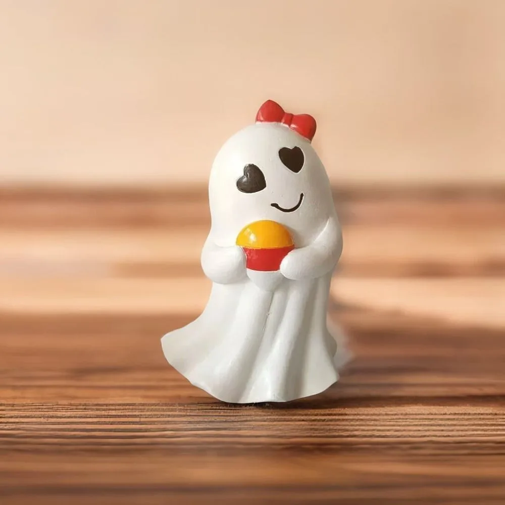 Atmosphere Decoration Resin Halloween Ghost Figurine Cute Cartoon Ghost Art Sculpture Waterproof Ghost Statue Ornament Bedroom