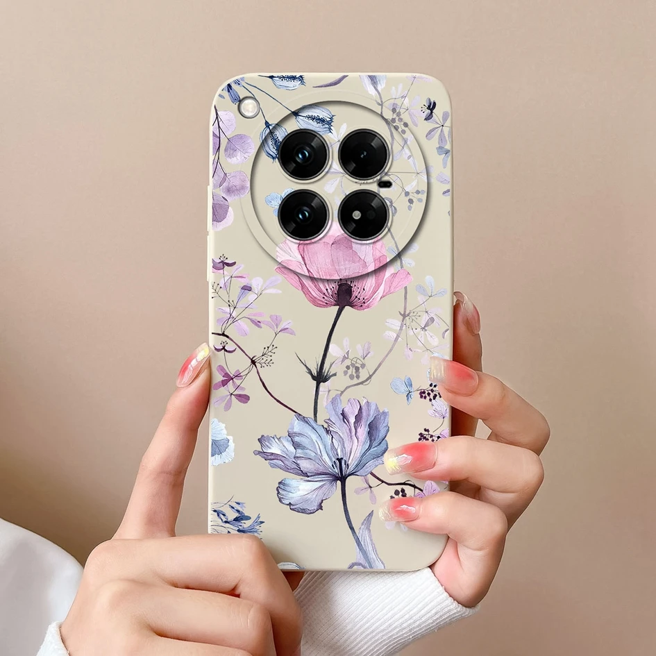 Lovely Pilot Astronaut Cartoon Soft Liquid Silicone Painted Anti-Drop Case