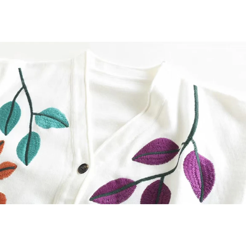 Golf Clothing Spring/Autumn New Product Women's Outdoor Sports Thin Sweater Embroidered V-neck Cardigan Versatile Knitted Top