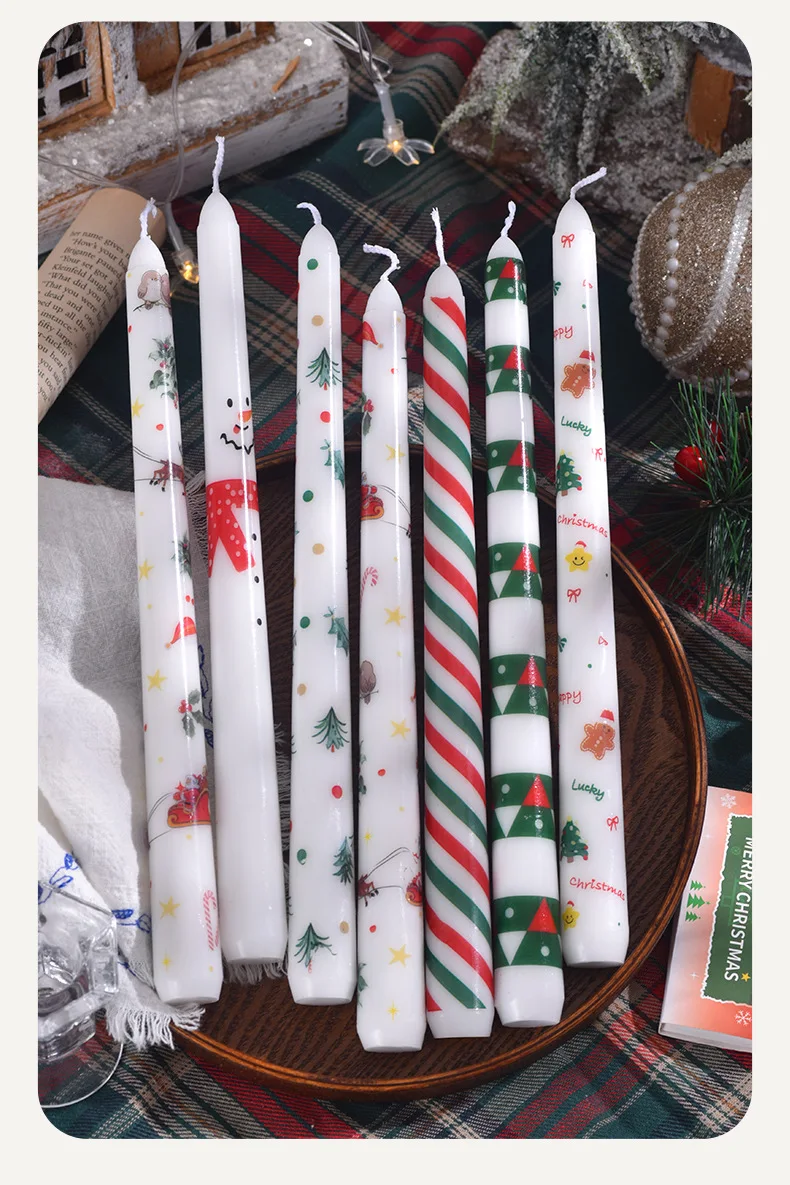 2PCS Wholesale Printed Christmas Taper Candles Dripless Festive Designs S1a8b2e27c44244779a9ec03846f61f105