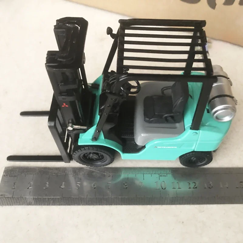 1:25 Scale FORKLIFT TRUCKS FG25N Diecast Alloy Engineering