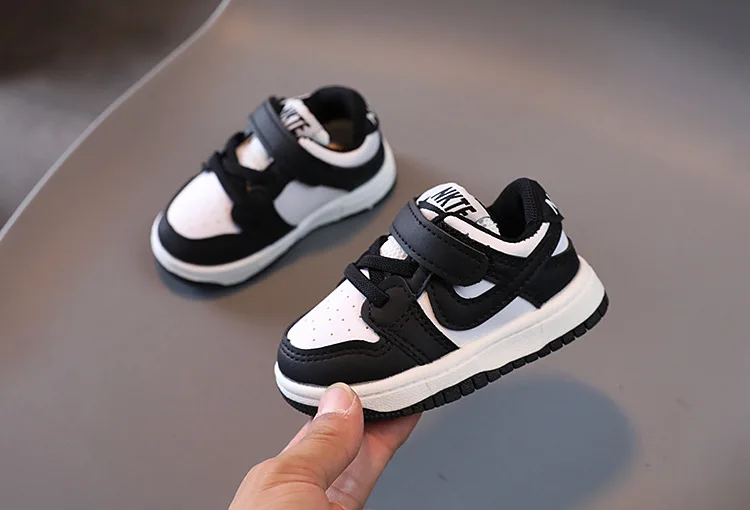2025 Fashion Cool Baby Casual Shoes Solid All Seasons Infant Tennis 5 Stars Excellent Toddlers Classic Girls Boys Sneakers S1a8b9a0021964a379465c0856e8f9e14u