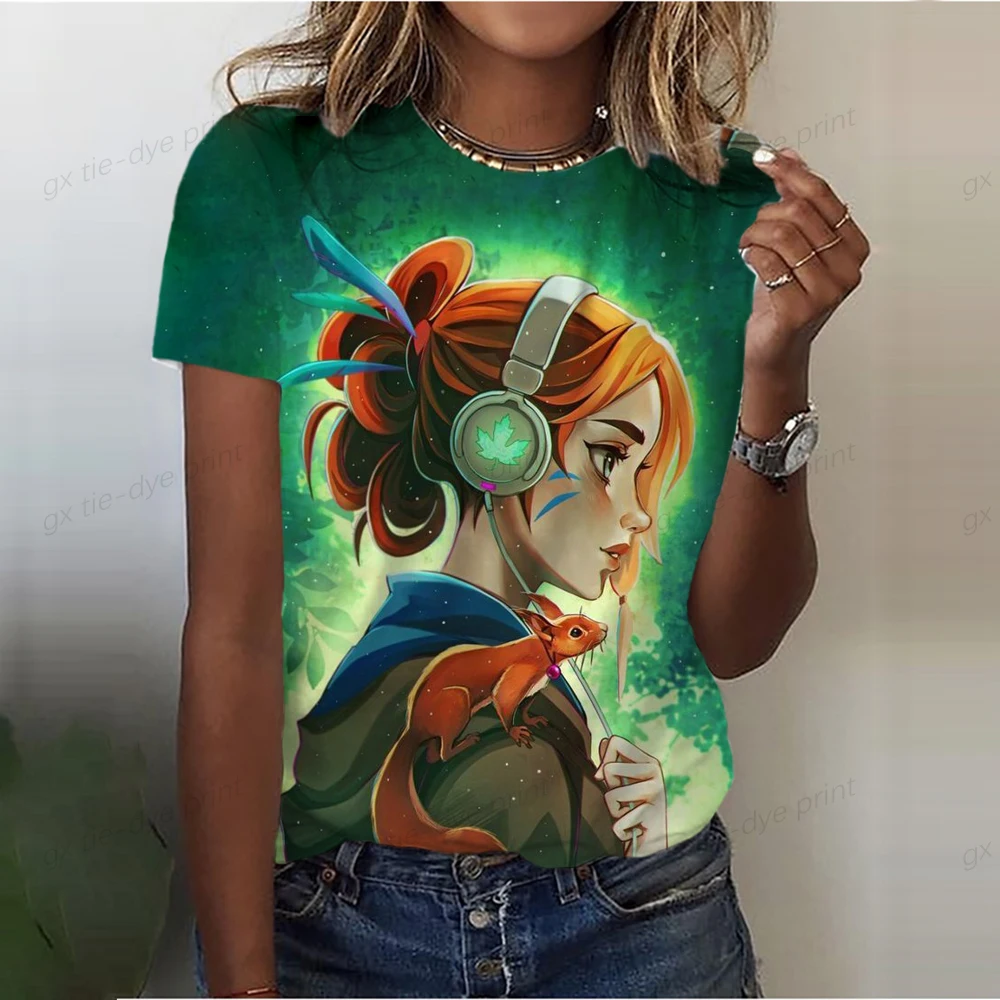 

Женская футболка с принтом «Музыка в сердце»