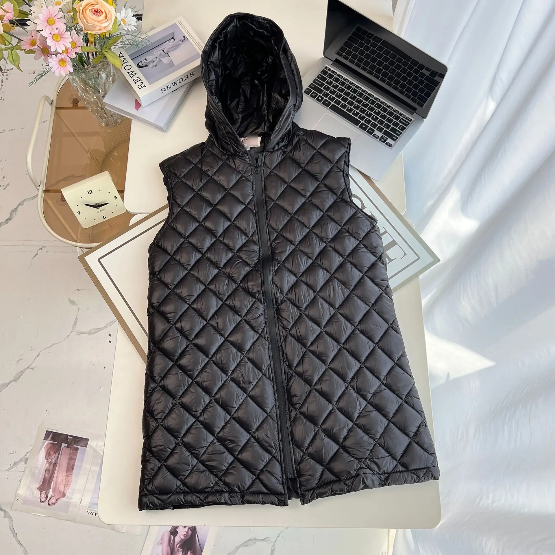 XXXXXL Fashion Plus Size Women's Parkas 2025 Autumn/Winter New Warm Mid Length Hooded Padded Vest Sleeveless Waistcoat 6878