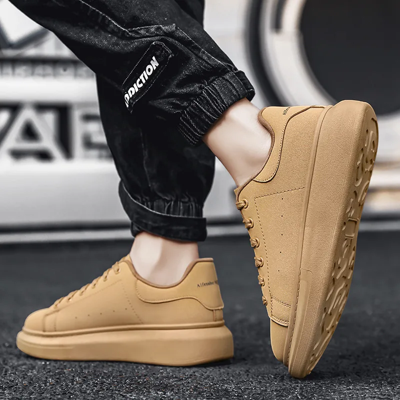 Classic Khaki Platform Sneakers For Men Fashion Luxury Brand Women Sneakers Lightweight Breathable Suede Men Casual Sports Shoes