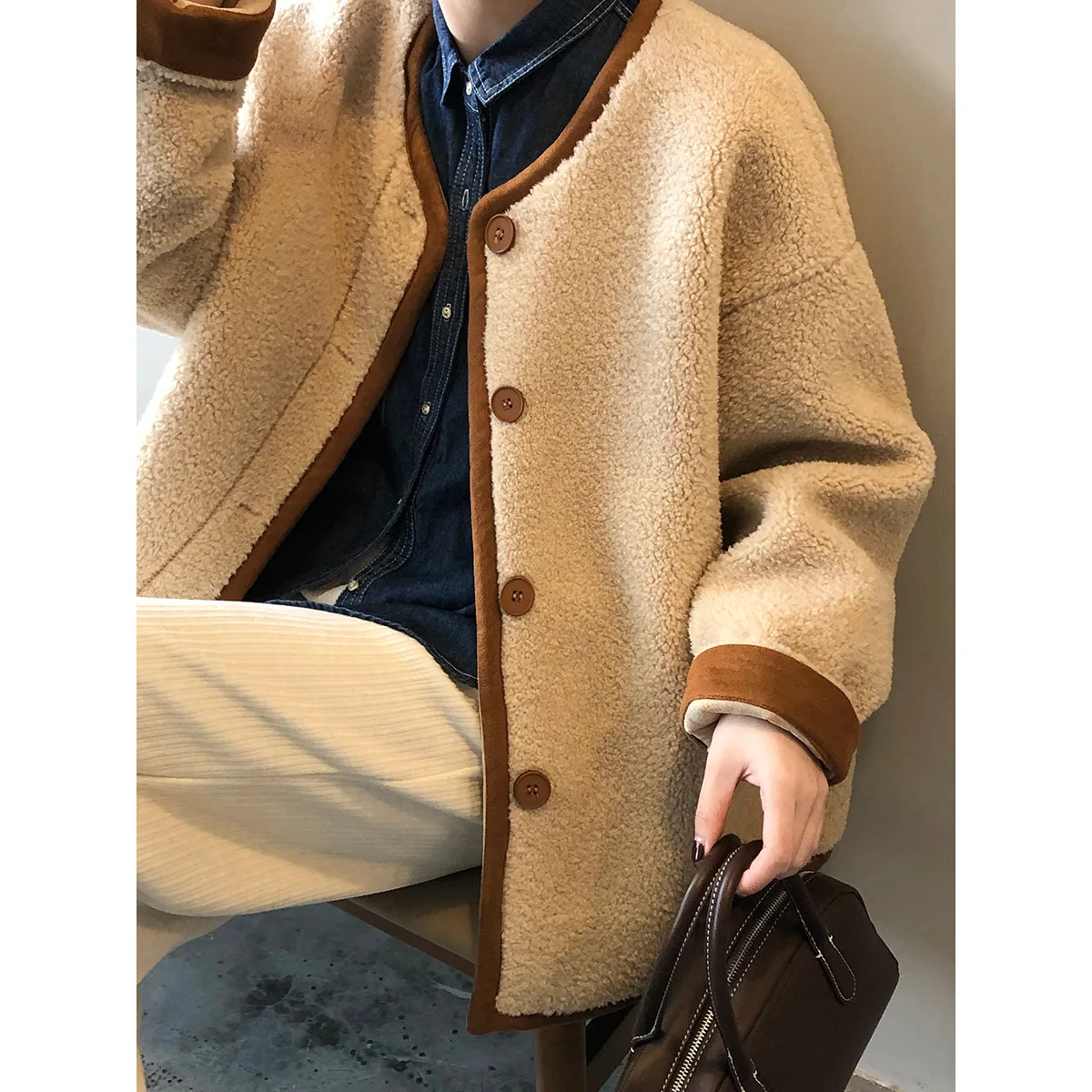 

Lamb fur coat women's color matching 2023 winter new Korean version granular plush fur one piece loose top