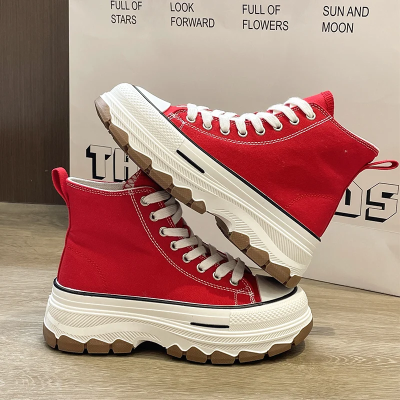 

Женские холщовые кроссовки с высоким верхом и толстой подошвой