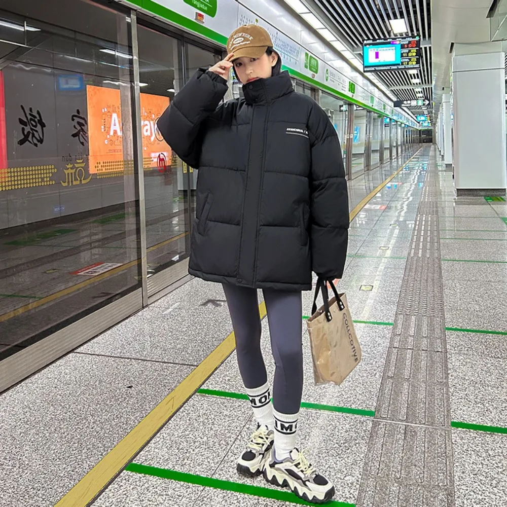 

VE 2023 New Winter Snow Parka Women Thick Warm Hooded Jacket Clothes Loose Short Stand Collar Cotton Padded Coat Outwear