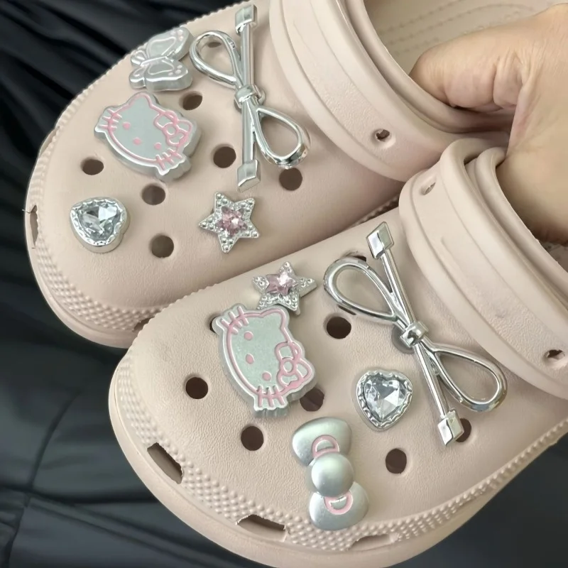 10PCS Silvery Hello Kitty Set Girls Women Shoe Charms DIY Hole Shoes Detachable Buckle Garden Shoes Accessories Festival Gift
