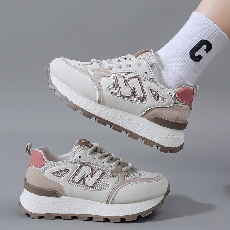 Women's Shoes 2024 Spring and Autumn New Retro Thick-soled Sneakers Versatile Thick-soled Colorful Street Casual Shoes