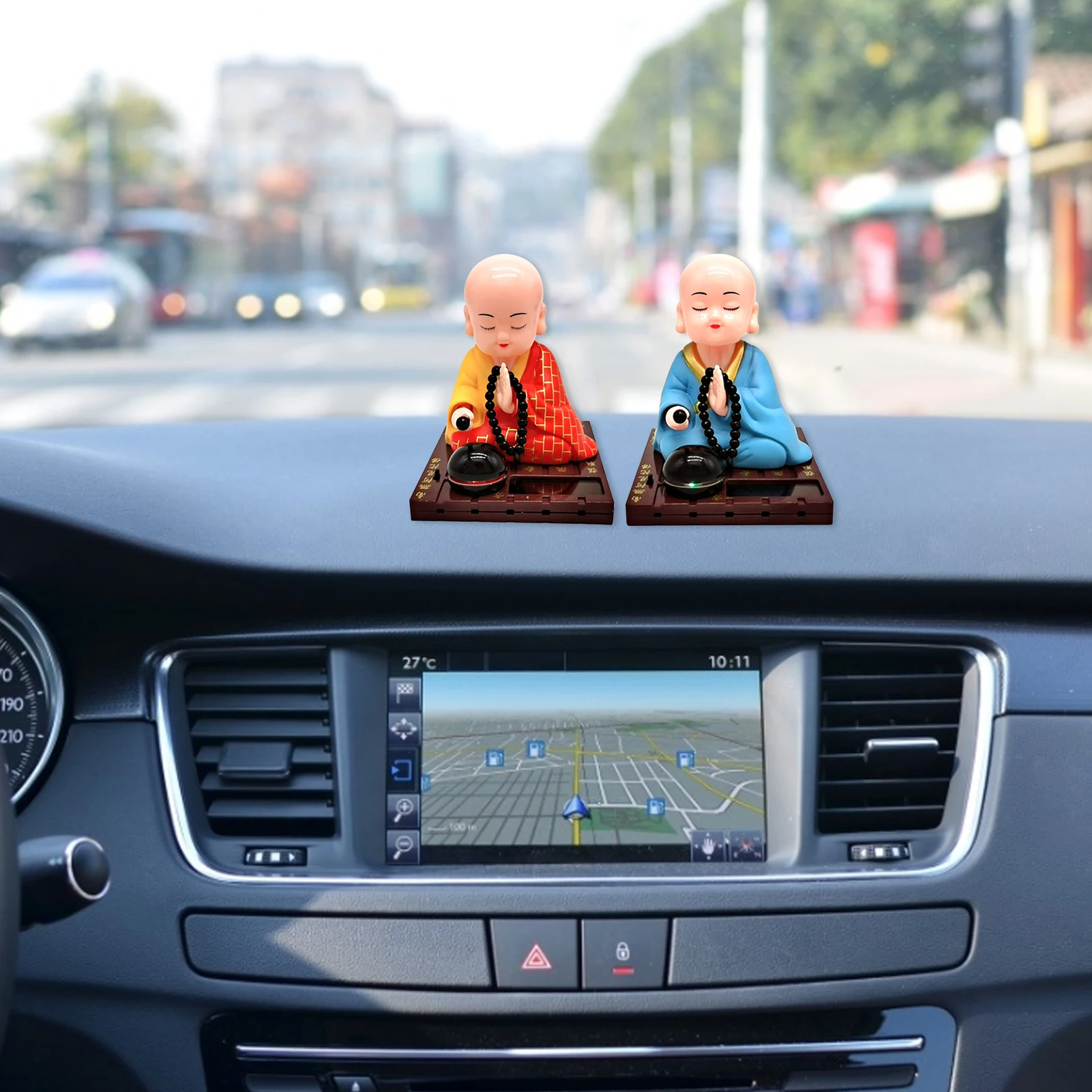 Solar Powered Bobble Shaking Head Monk Figurine Buddha Monk Statue Home Car Dashboard Decoration Home Office Decorations