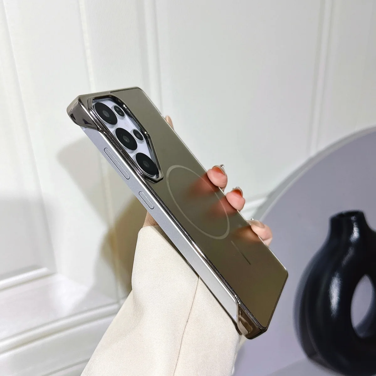 Enhanced Frosted Magnetic Phone Case - Ultra Slim Cooling Rugged PC Cover