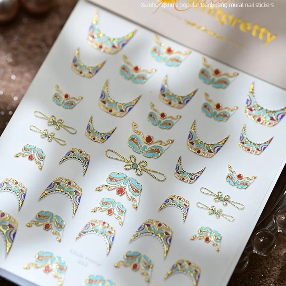 5D 럭셔리 5D 네일 스티커 반짝이는 궁전 모조 보석 네일 장식 3D 플로잉 골드 네일 데칼