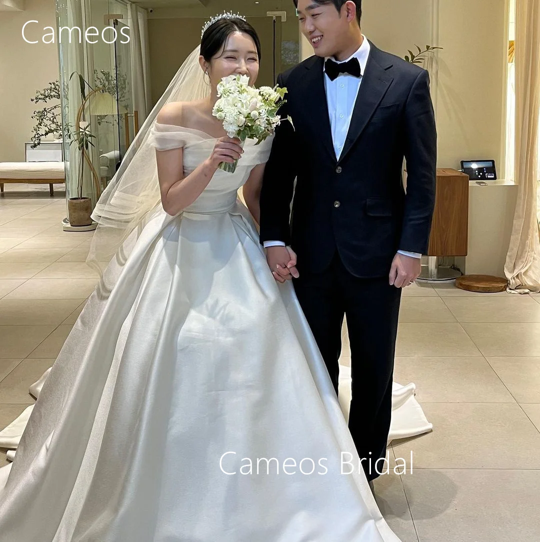 

SONDR Korea Off the Shoulder Wedding Dress Custom Made Formal Bride Dress Ivory 웨딩드레스 A-Line Satin Corset Wedding Gown Bridal