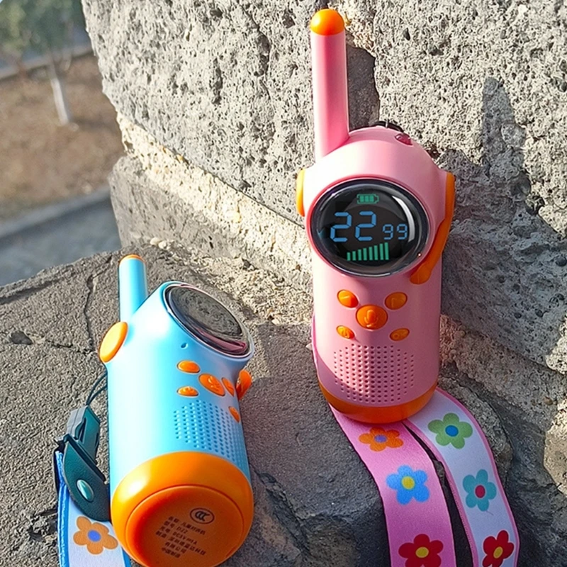 다양한 엔터테인먼트 기능을 갖춘 Adventure Ready Kids 무선 통신 장치 15UB