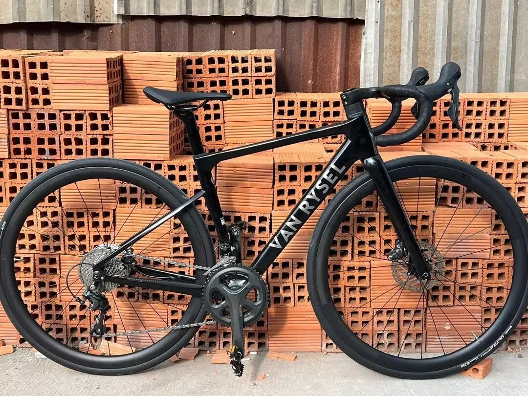 Description Picture 2 of itemIntegrated T800 Carbon Handlebar OD2 28.6/31.8mm Road Bicycle Drop Handle Bar Internal Routing Racing Bike Handlebars Di2 Matt