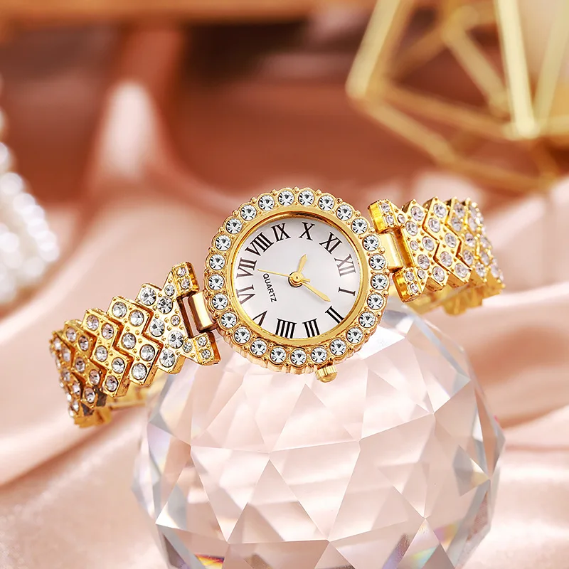 Women's Diamond Quartz Watch Elegant Fashion Ladies' Timepiece with Sparkling Quartz Movement