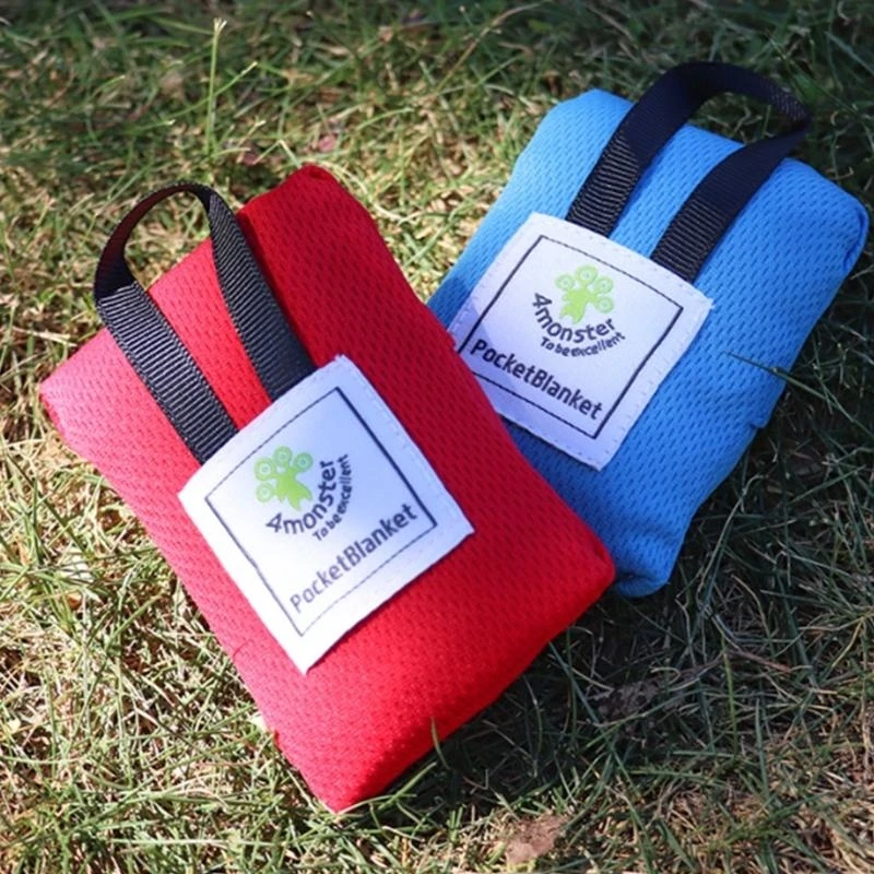 Picnic Mat Ultra-Thin Moisture Resistant Waterproof Sandproof Mat Ultra Lightweight Foldable Portable Mat 70x110cm Picnic Mat Ultra-Thin Moisture Resistant Waterproof Sandproof Mat Ultra Lightweight Foldable Portable Mat 70x110cm