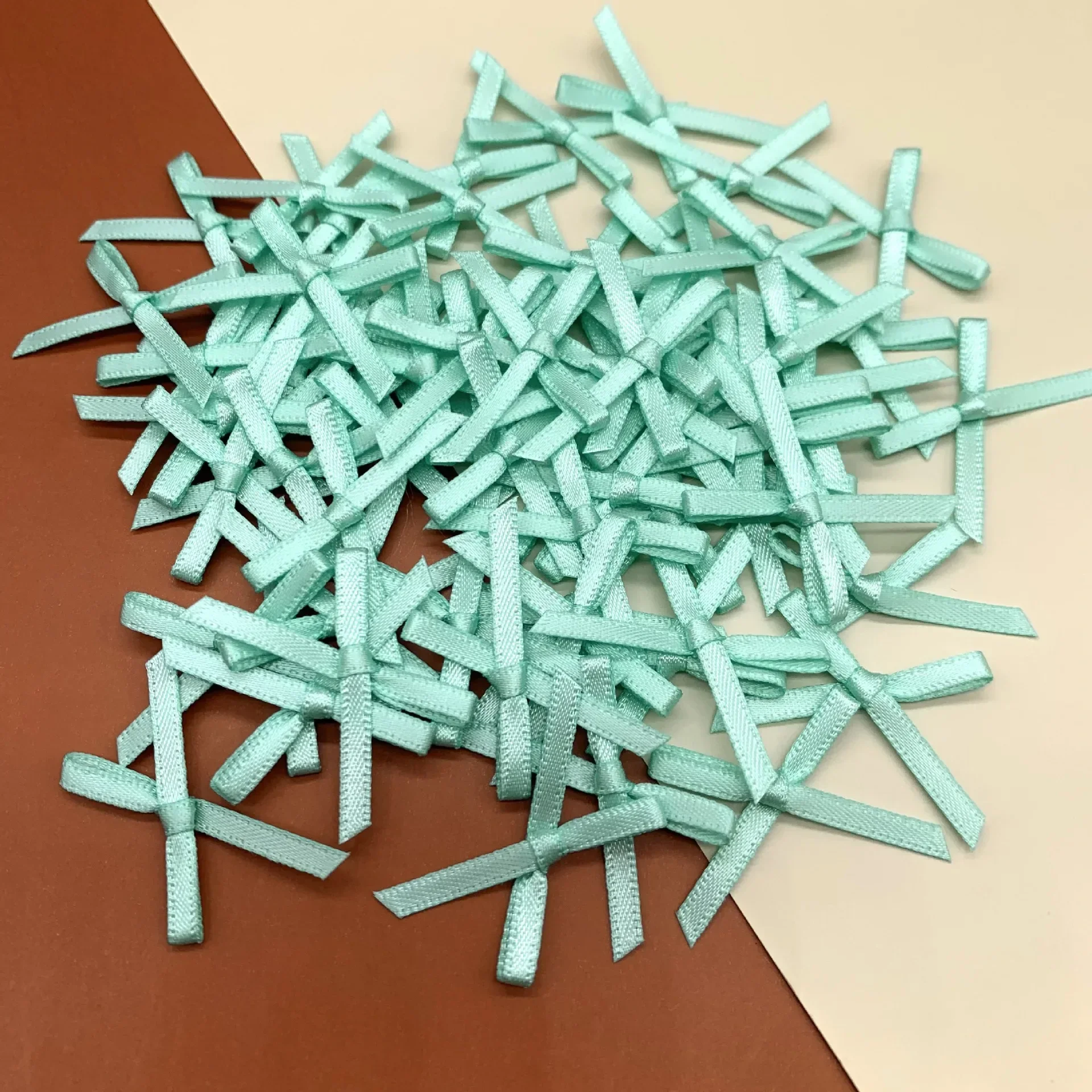 24Tiffany Blue 100pc