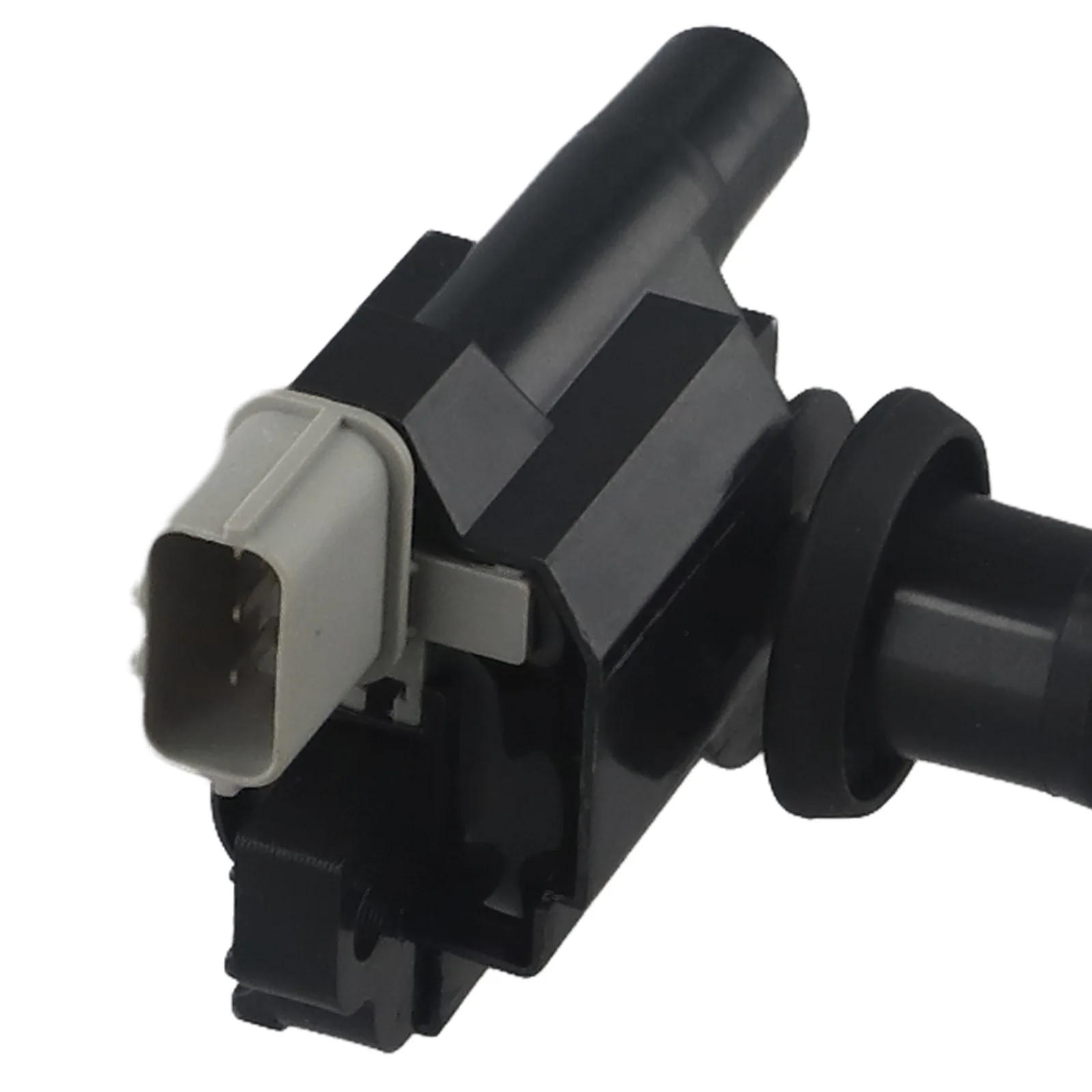 

Ignition Coil for Suzuki For Baleno For Esteem Made of Premium Materials Quick Installation (3340065G00 3340065G01)