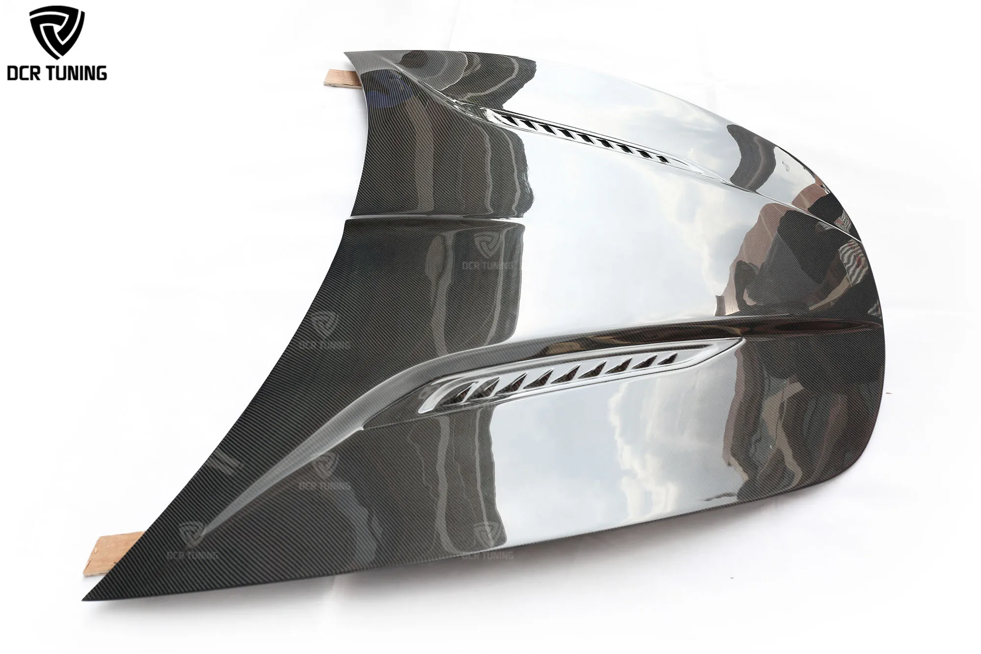 Рисунок 4 - Аксессуары глянцевая черная крышка