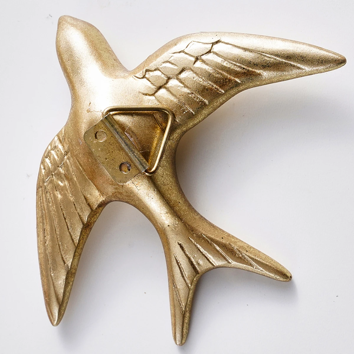 3 pieces, modern and simple white and gold swallow-like pendants spreading their wings in flight